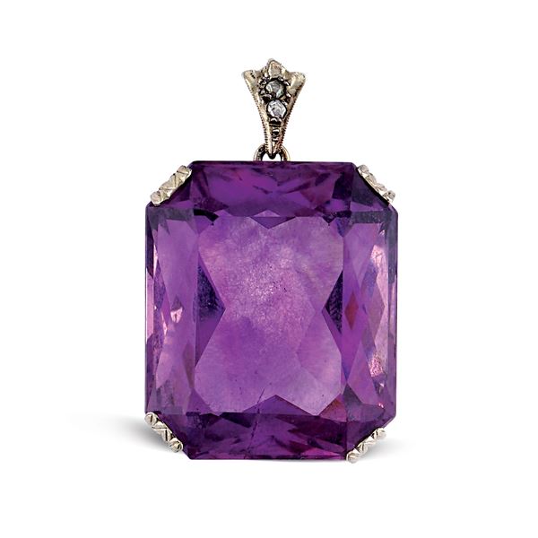Pendant with large amethyst  (early 20th century)  - Auction Important Jewels & Fine Watches - Colasanti Casa d'Aste