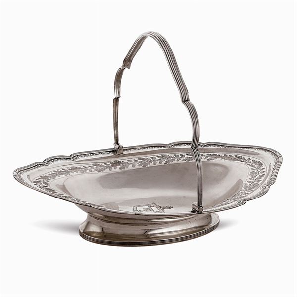 Oval silver basket
