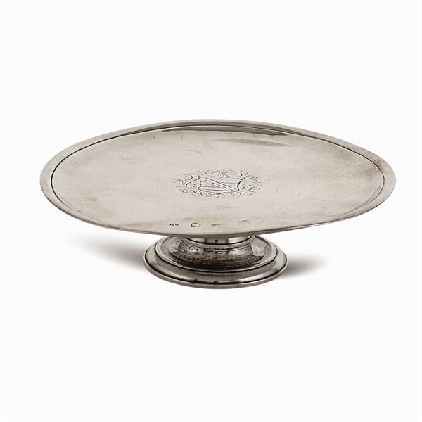 Circular silver stand  (London, George II, 1727)  - Auction Fine Silver & The Art of the Table - Colasanti Casa d'Aste