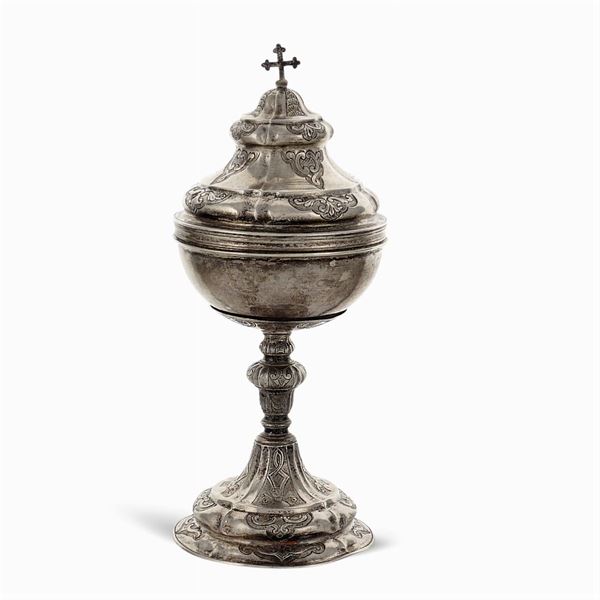 Pisside in argento  (Italia, XVIII-XIX Sec.)  - Asta ARGENTI E L'ARTE DELLA TAVOLA  - Colasanti Casa d'Aste