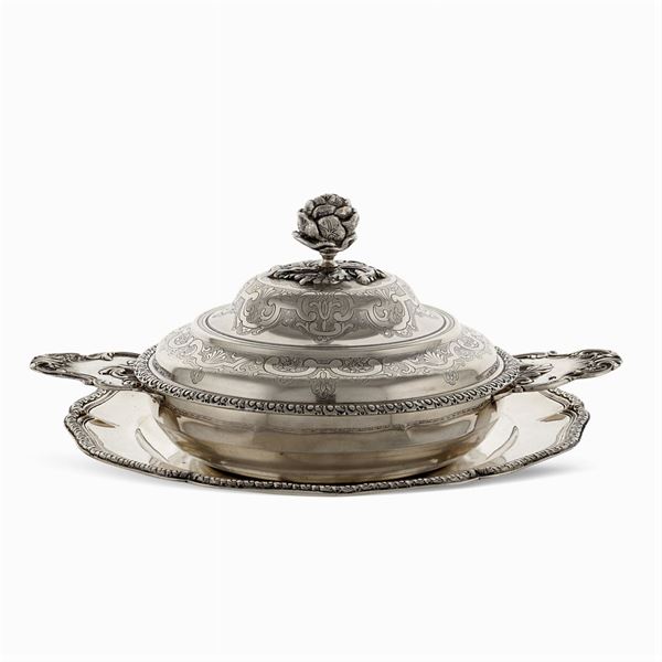 Bulgari, silver ecuelle