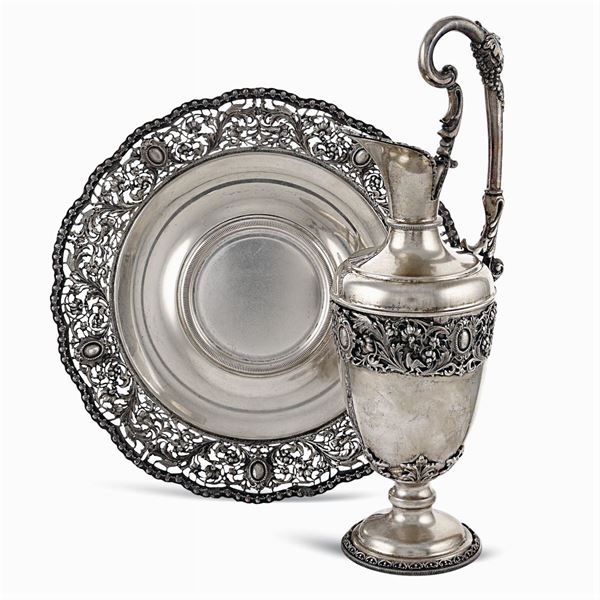 Versatoio con presentoire in argento