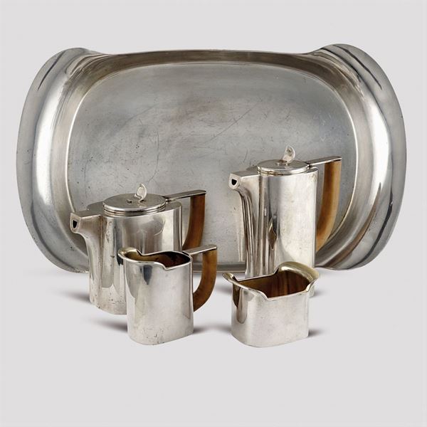Silver and vermeil tea and coffee service (5)  (Italy, 1970 ca.)  - Auction DESIGN & 20TH CENTURY DECORATIVE ARTS - II - II - Colasanti Casa d'Aste