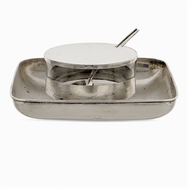 Group of two silver objects  (Italy, 20th century)  - Auction Fine Silver & The Art of the Table - Colasanti Casa d'Aste