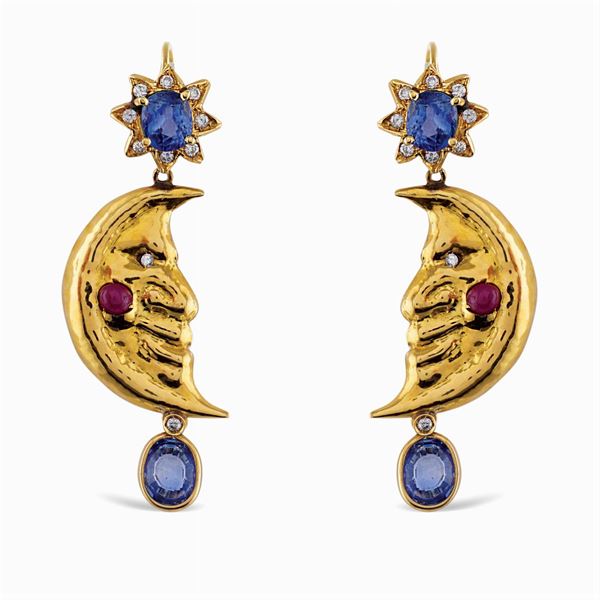 Filippo Moroni, "Luna" pendant earrings