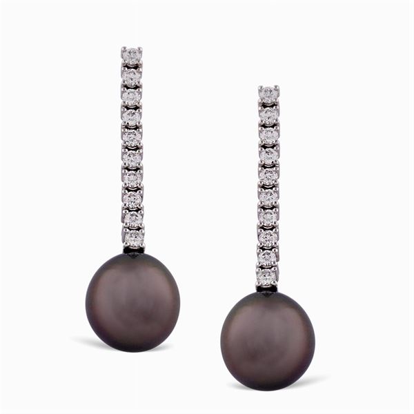 Orecchini pendenti in oro bianco 18kt