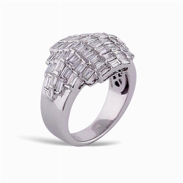 Anello in oro bianco 18kt e diamanti