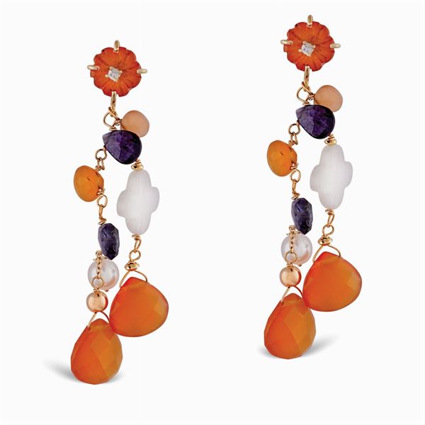 18kt gold pendant earrings