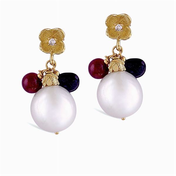 18kt gold pendant earrings with cultured pearls  - Auction Important Jewels & Fine Watches - Colasanti Casa d'Aste