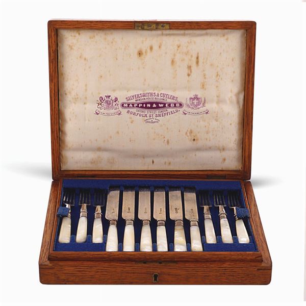 Sheffield dessert service  (England, 19th - 20th century)  - Auction Fine Silver & The Art of the Table - Colasanti Casa d'Aste