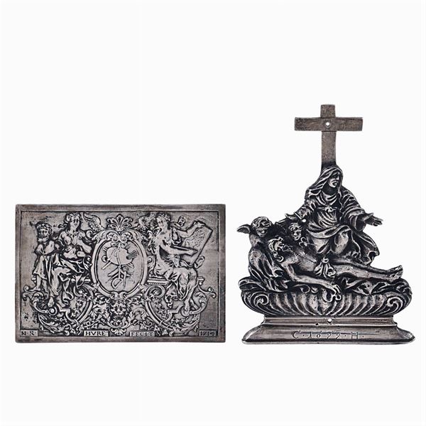 Group of silver objects (2)