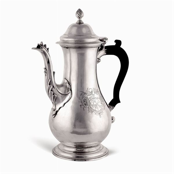 Caffettiera in argento  (Londra, Giorgio III, 1767)  - Asta ARGENTI E L'ARTE DELLA TAVOLA  - Colasanti Casa d'Aste