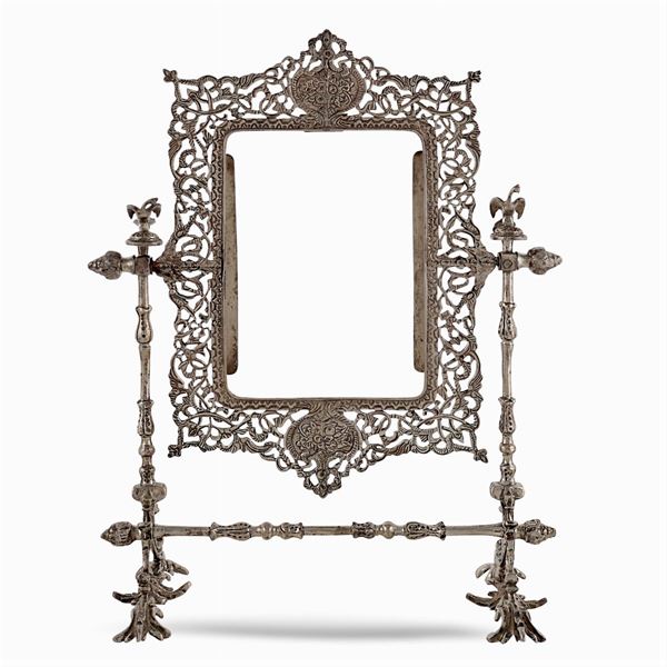 Silver table frame