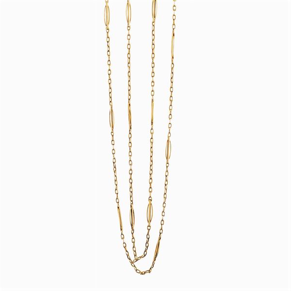 Lunga catena in oro giallo 18kt