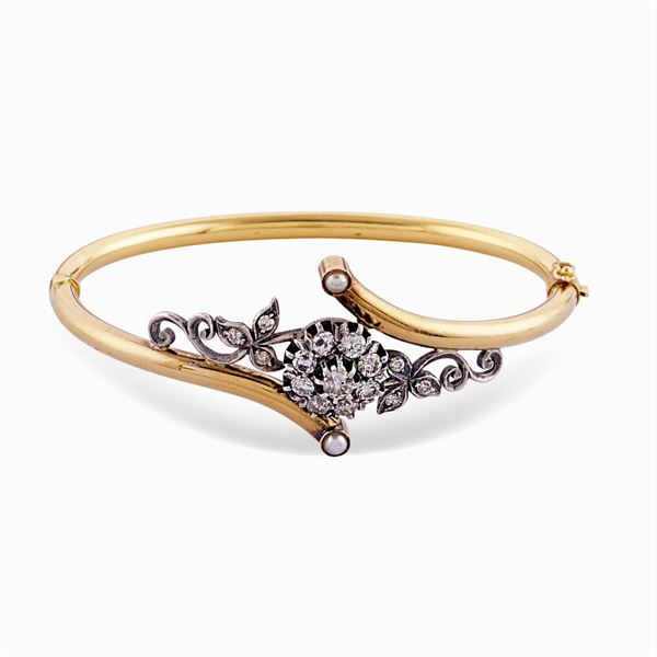Bracciale manetta in oro giallo 18kt