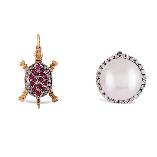 Group of two jewels  (Early 20th century)  - Auction Important Jewels & Fine Watches - Colasanti Casa d'Aste