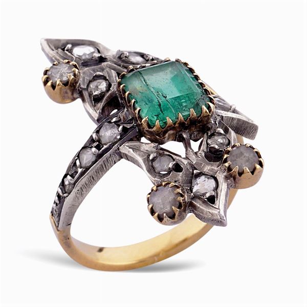 Yellow gold and silver ring with emerald  (early 20th century)  - Auction Important Jewels & Fine Watches - Colasanti Casa d'Aste