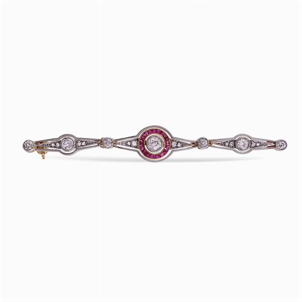 Spilla a barretta in argento e oro giallo  (primi 900)  - Asta GIOIELLI E OROLOGI  - Colasanti Casa d'Aste