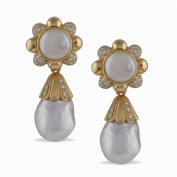 Orecchini in oro giallo 18kt perle scaramazze