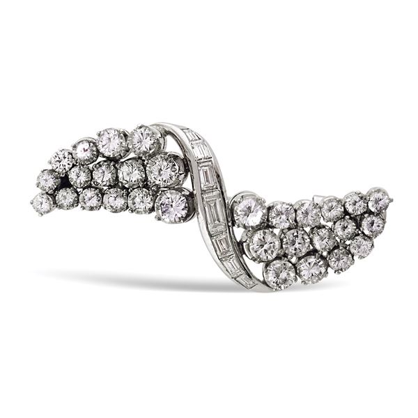 18kt white gold and diamond contrarie' brooch  - Auction Important Jewels & Fine Watches - Colasanti Casa d'Aste