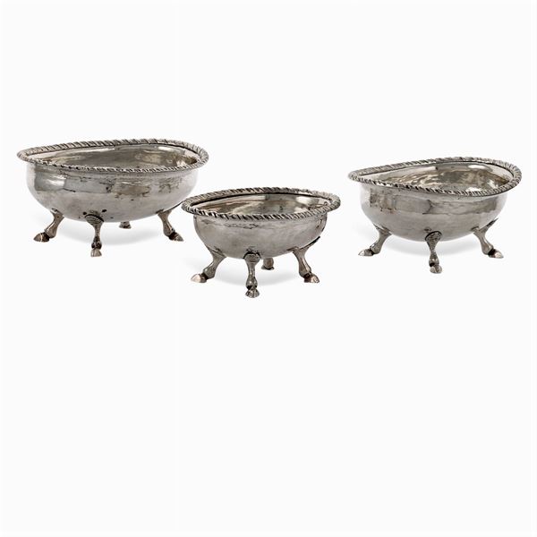 Set of three silver baskets  (Venice, 19th century)  - Auction Fine Silver & The Art of the Table - Colasanti Casa d'Aste