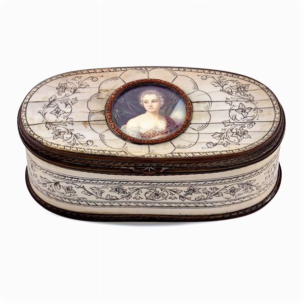 Bone and tortoiseshell box  (France, 18th-19th century)  - Auction Fine Silver & The Art of the Table - Colasanti Casa d'Aste