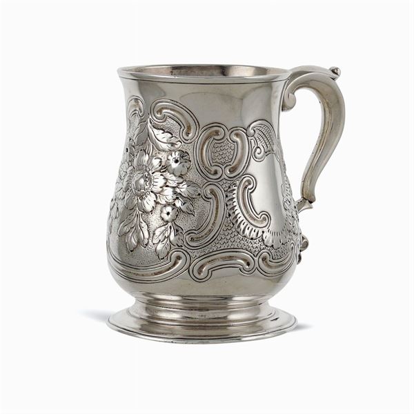 Boccale in argento  (Londra, Giorgio II 1756)  - Asta ARGENTI E L'ARTE DELLA TAVOLA  - Colasanti Casa d'Aste