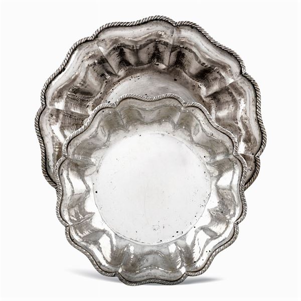 Pair of silver centerpieces  (Italy, 20th century)  - Auction Fine Silver & The Art of the Table - Colasanti Casa d'Aste