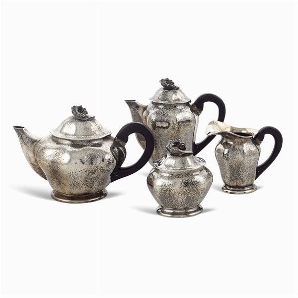 Silver coffee and tea service (4)  (Italy, mid 20th century)  - Auction Fine Silver & The Art of the Table - Colasanti Casa d'Aste