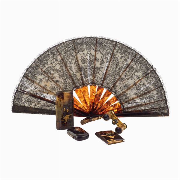 Group of five objects in lacquer and shell  (different manifactures)  - Auction Fine Silver & The Art of the Table - Colasanti Casa d'Aste