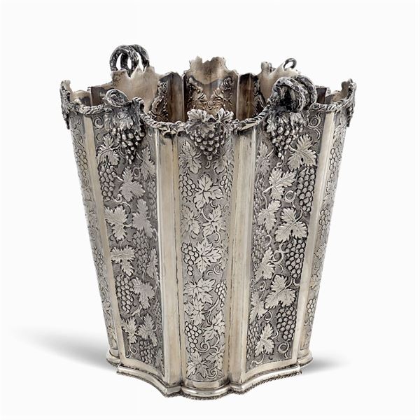 Silver bottle bucket  (Italy, 20th century)  - Auction Fine Silver & The Art of the Table - Colasanti Casa d'Aste