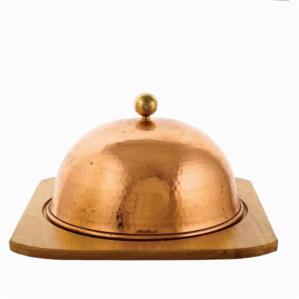 Grande tagliere in legno con campana in rame  (Italia, XX Sec.)  - Auction Fine Silver & The Art of the Table - Colasanti Casa d'Aste
