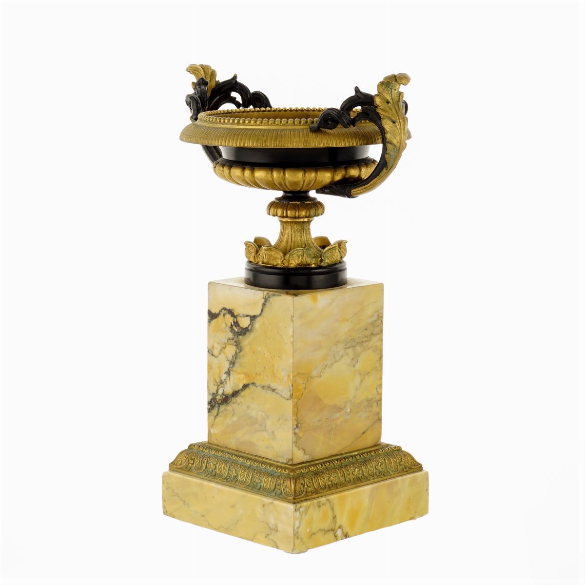 Coppia di Alzate in Marmo e Bronzo