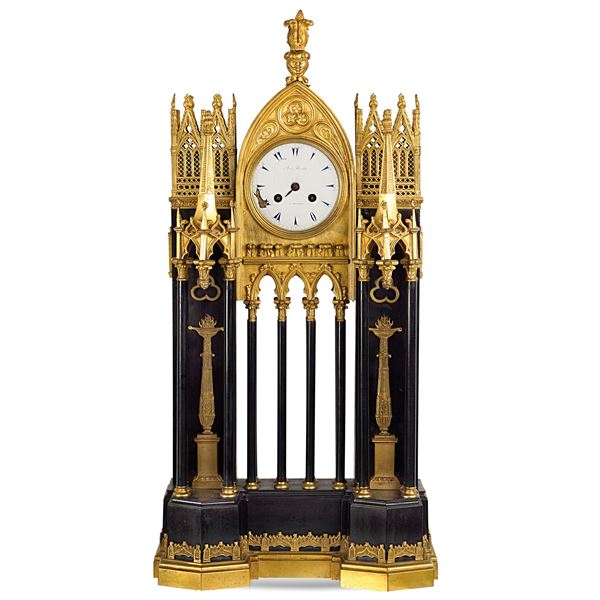 Orologio da tavolo " a la Cathèdrale"  (Francia, XIX - XX Sec.)  - Asta FINE ART DA UNA PRESTIGIOSA DIMORA UMBRA  - Colasanti Casa d'Aste