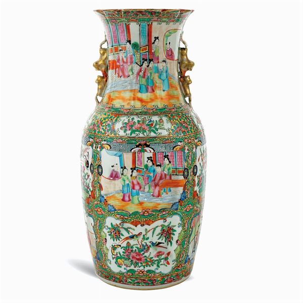 Canton porcelain vase