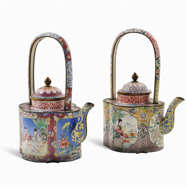 A pair of teapots in cloisonnè enamel