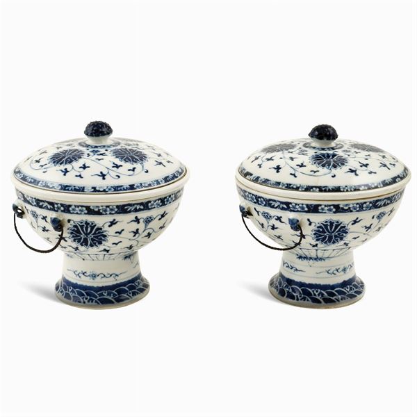 A pair of Chinese porcelain tureens  (19th century)  - Auction Fine Art from an umbrian property - Colasanti Casa d'Aste