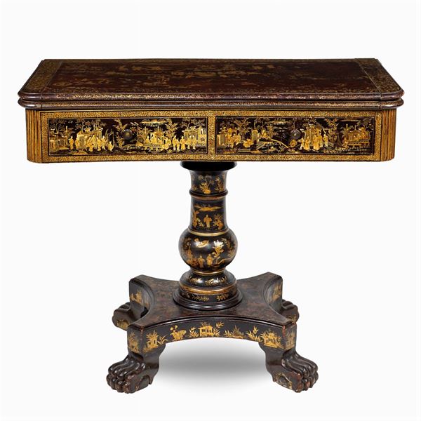 Wood and black vanish gaming table