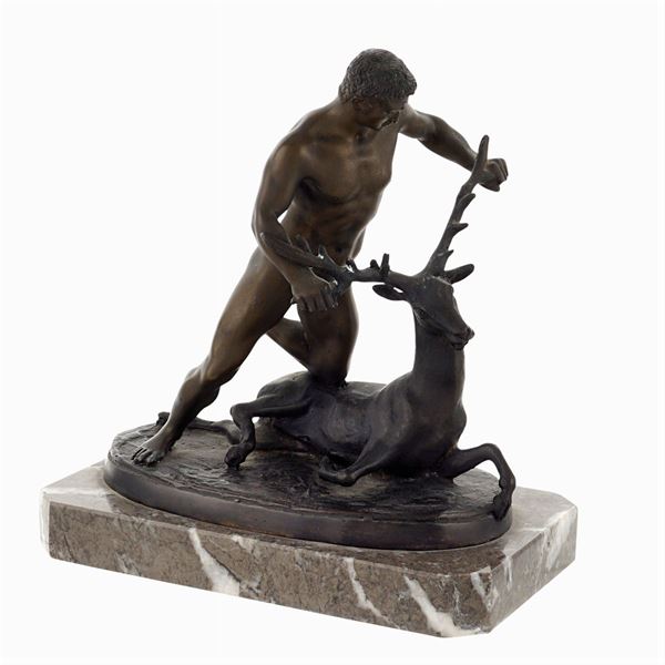 Scultura in bronzo brunito
