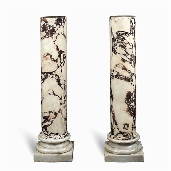 Christo - Coppia di colonne tornite in marmo Pavonazzetto