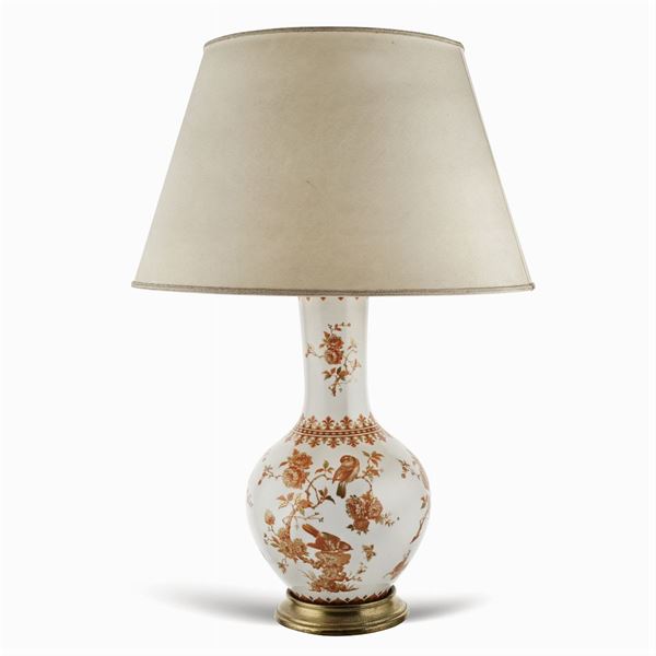 Lampada in porcellana