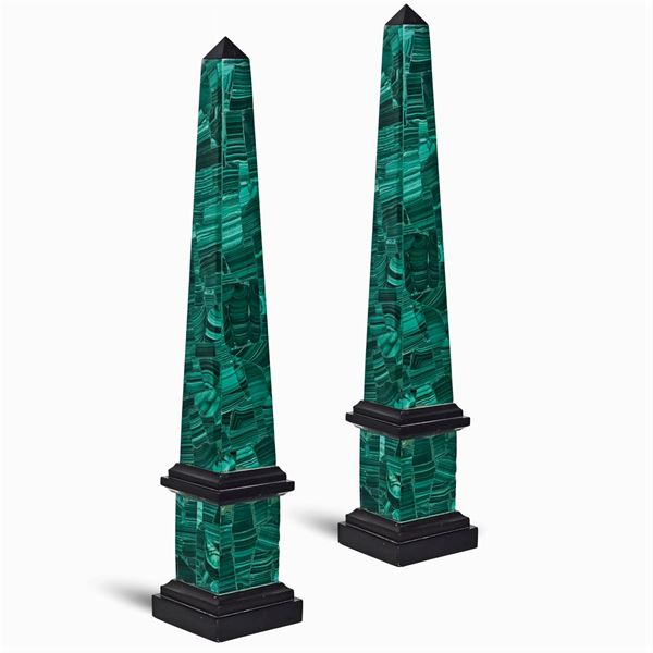 Coppia di obelischi in malachite