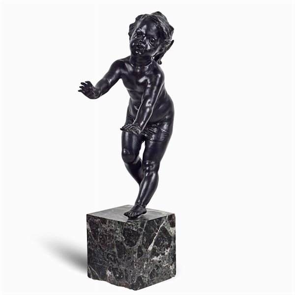 Scultura in bronzo brunito