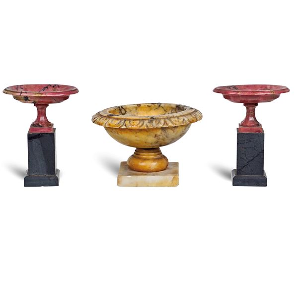 Group of marble stands  (Italy, 20th century)  - Auction OLD MASTER AND 19TH CENTURY PAINTINGS - I - Colasanti Casa d'Aste
