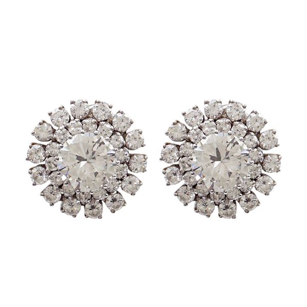 18kt white gold earrings and two diamonds  - Auction FINE SILVER & THE ART OF THE TABLE - III - Colasanti Casa d'Aste