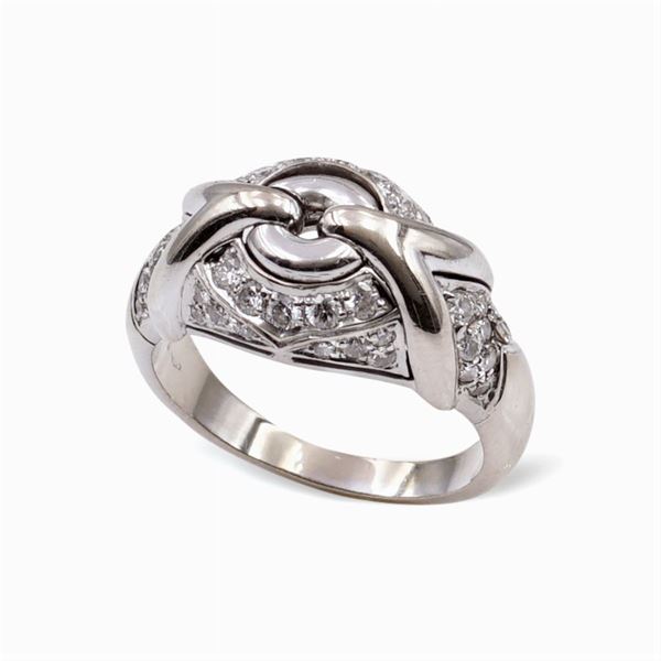 Bulgari, white gold ring with diamons
