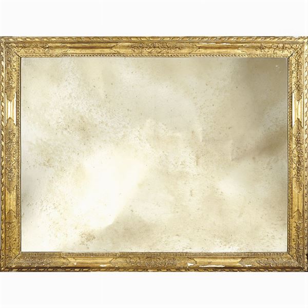 Specchiera in legno dorato  (XIX Sec.)  - Asta DIPINTI ANTICHI DA UNA PRESTIGIOSA DIMORA ROMANA - I - Colasanti Casa d'Aste