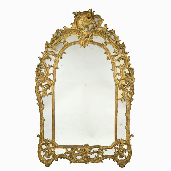 Gilt wood mirror  (France, mid 18th century)  - Auction OLD MASTER AND 19TH CENTURY PAINTINGS - I - Colasanti Casa d'Aste