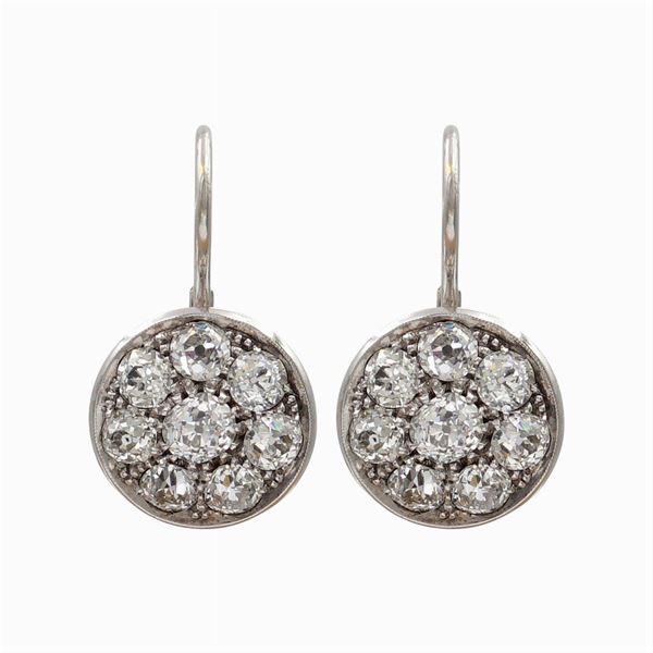 18 kt white gold leverback earrings  (1940/50s)  - Auction FINE SILVER & THE ART OF THE TABLE - III - Colasanti Casa d'Aste
