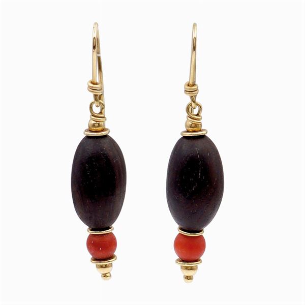 Orecchini pendenti in oro giallo 18kt